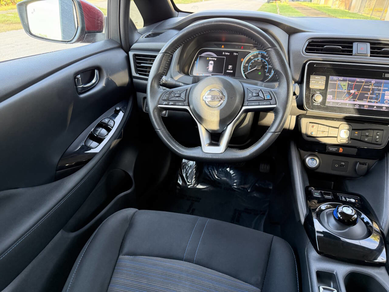 Used 2018 Nissan Leaf SV w/ SV Technology Package image 20