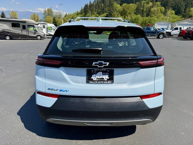 Used 2022 Chevrolet Bolt EUV Premier FWD image 5
