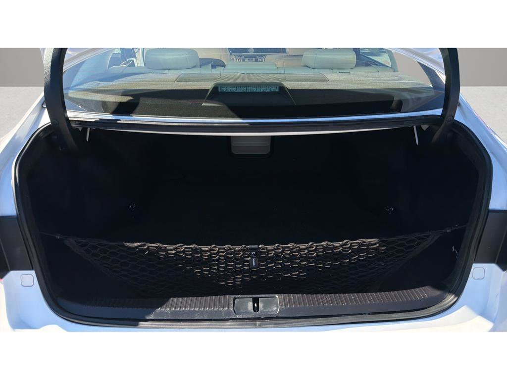 Used 2016 Lexus ES 350 w/ Navigation System Package image 18