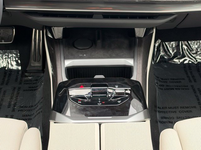 New 2027 BMW 740i xDrive w/ Executive Package AWD/4WD image 24