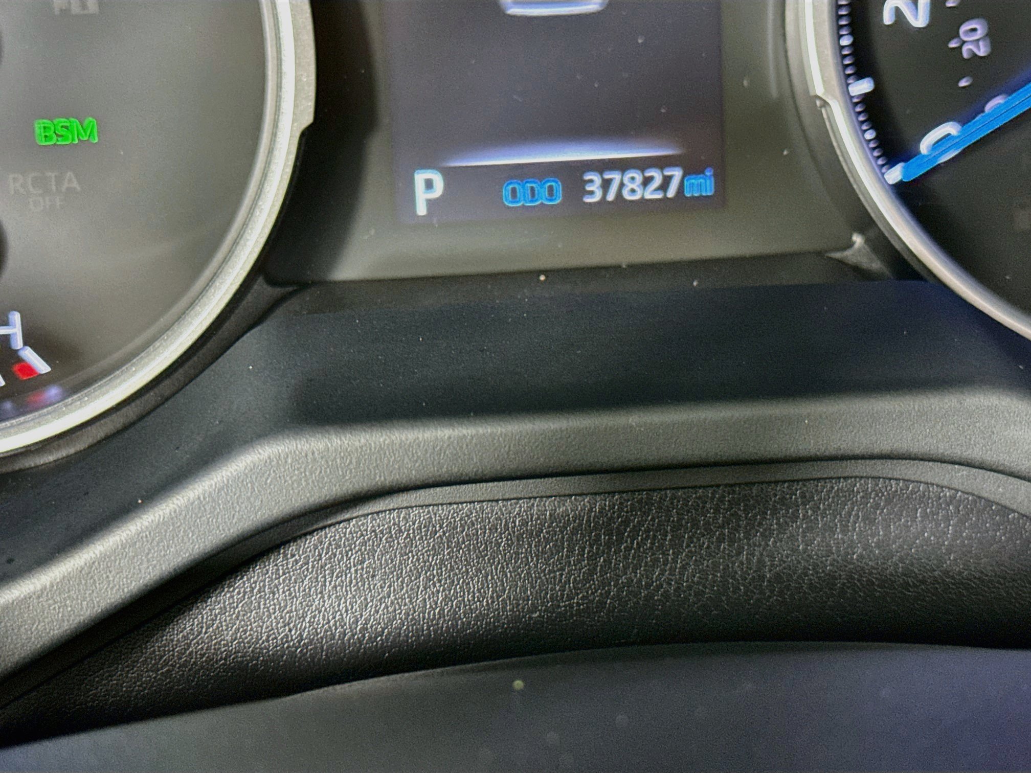 Certified 2022 Toyota RAV4 XLE Premium AWD/4WD image 12