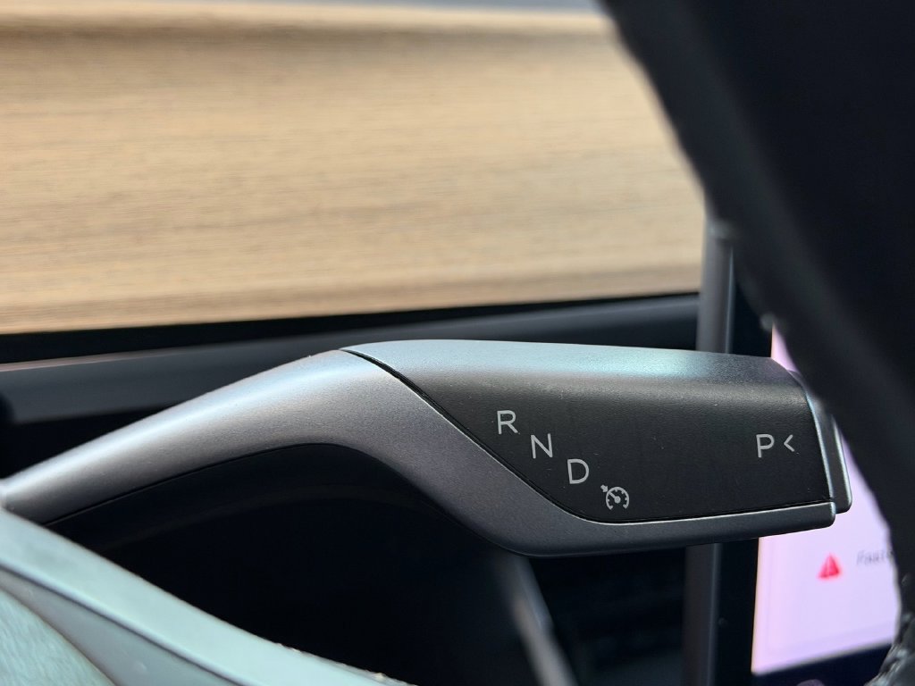 Used 2018 Tesla Model 3 Long Range RWD image 18