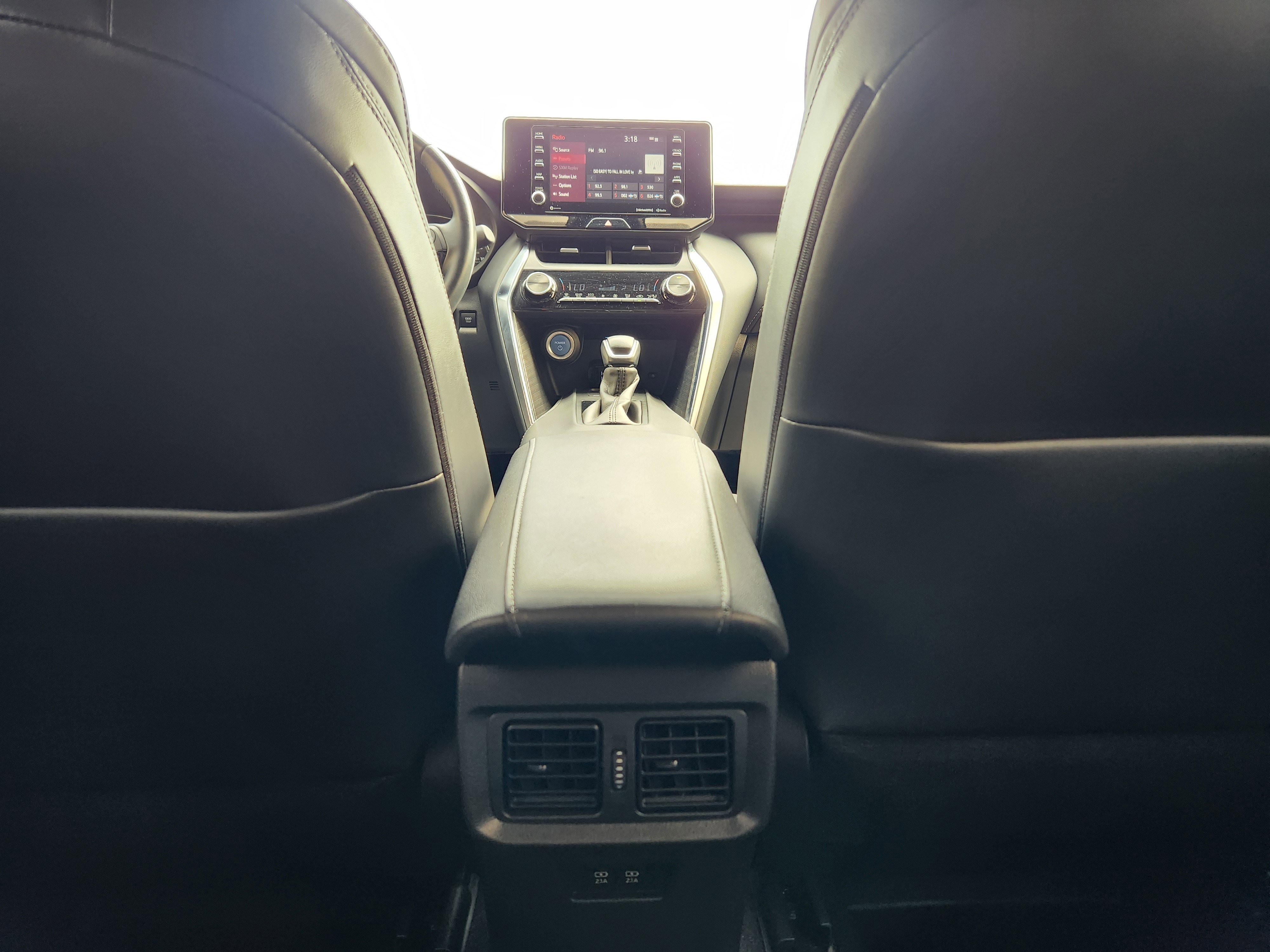 Used 2021 Toyota Venza XLE AWD/4WD image 13