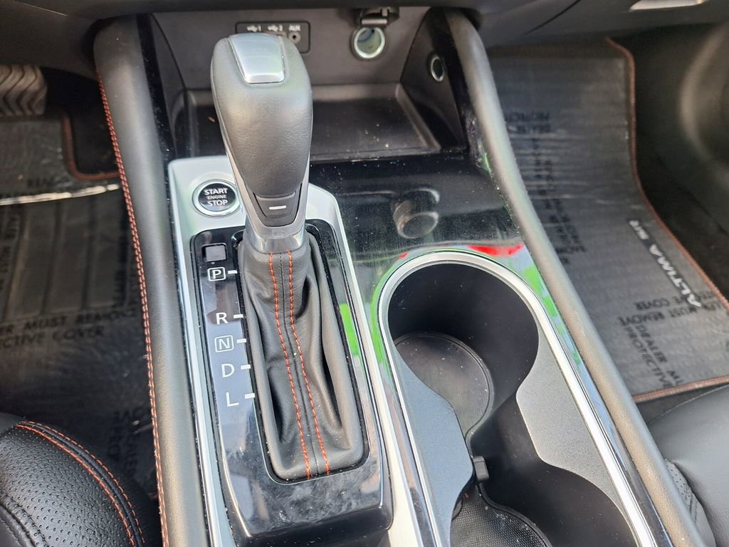 Certified 2025 Nissan Altima 2.5 SR image 18