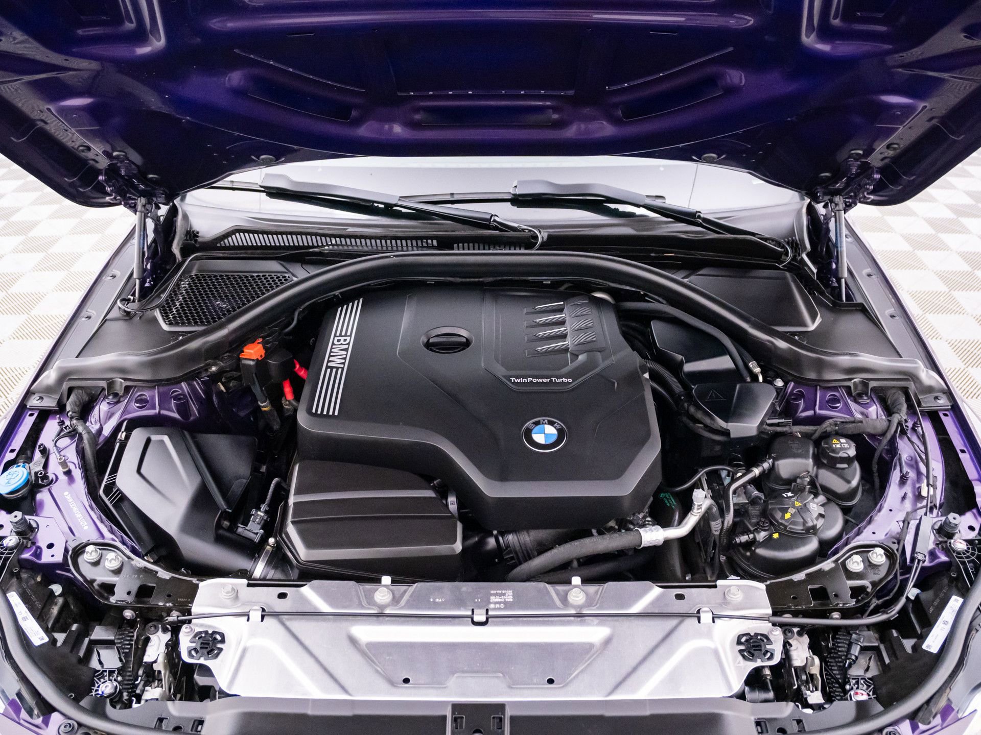 Certified 2025 BMW 230i xDrive Coupe AWD/4WD image 31