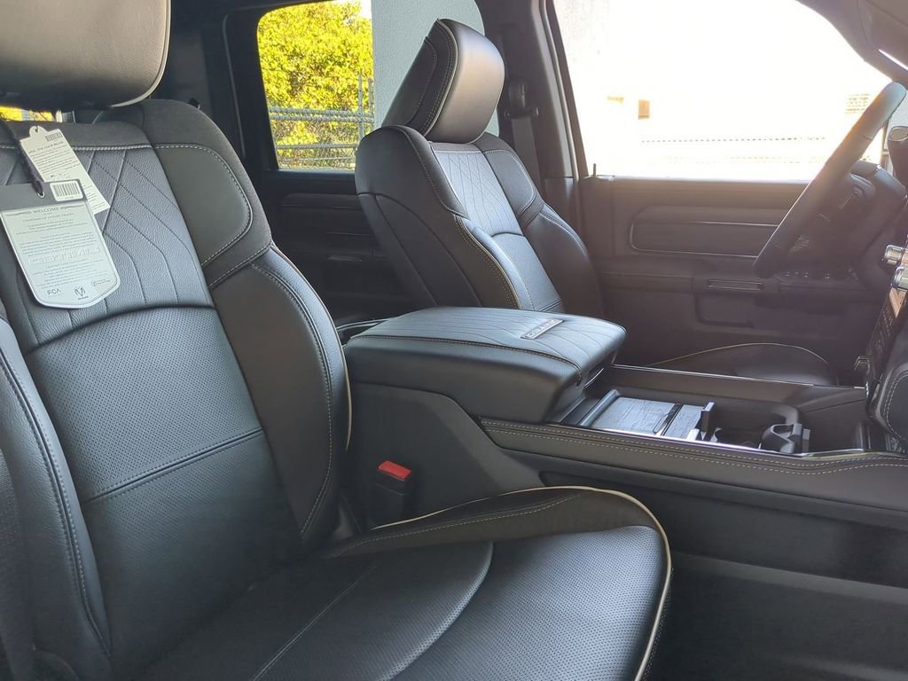 New 2026 RAM 3500 Limited image 8