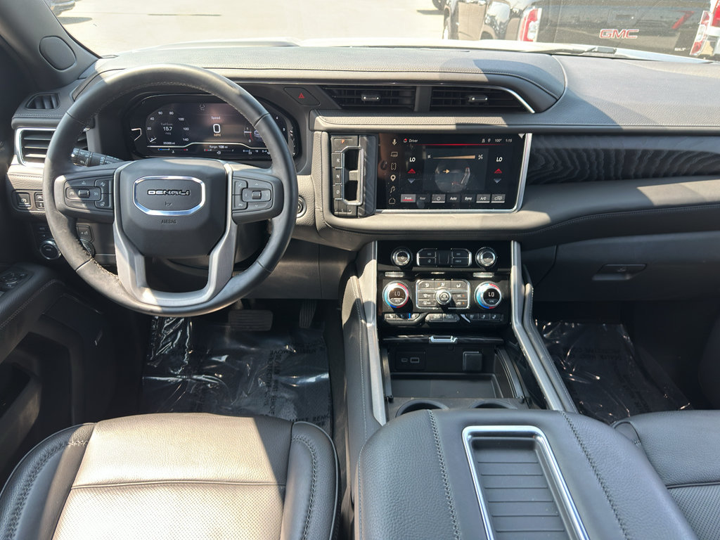 Used 2024 GMC Yukon Denali AWD/4WD image 22