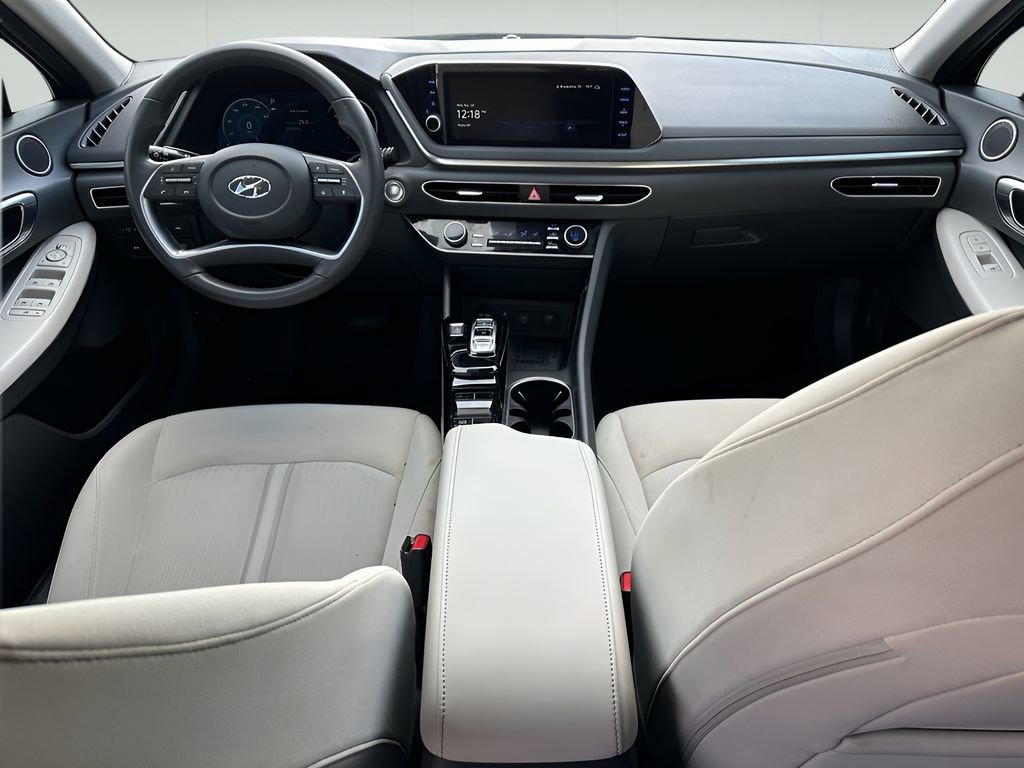 Used 2023 Hyundai Sonata SEL w/ Convenience Package image 13