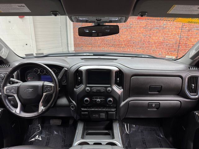 Used 2022 Chevrolet Silverado 1500 RST image 12