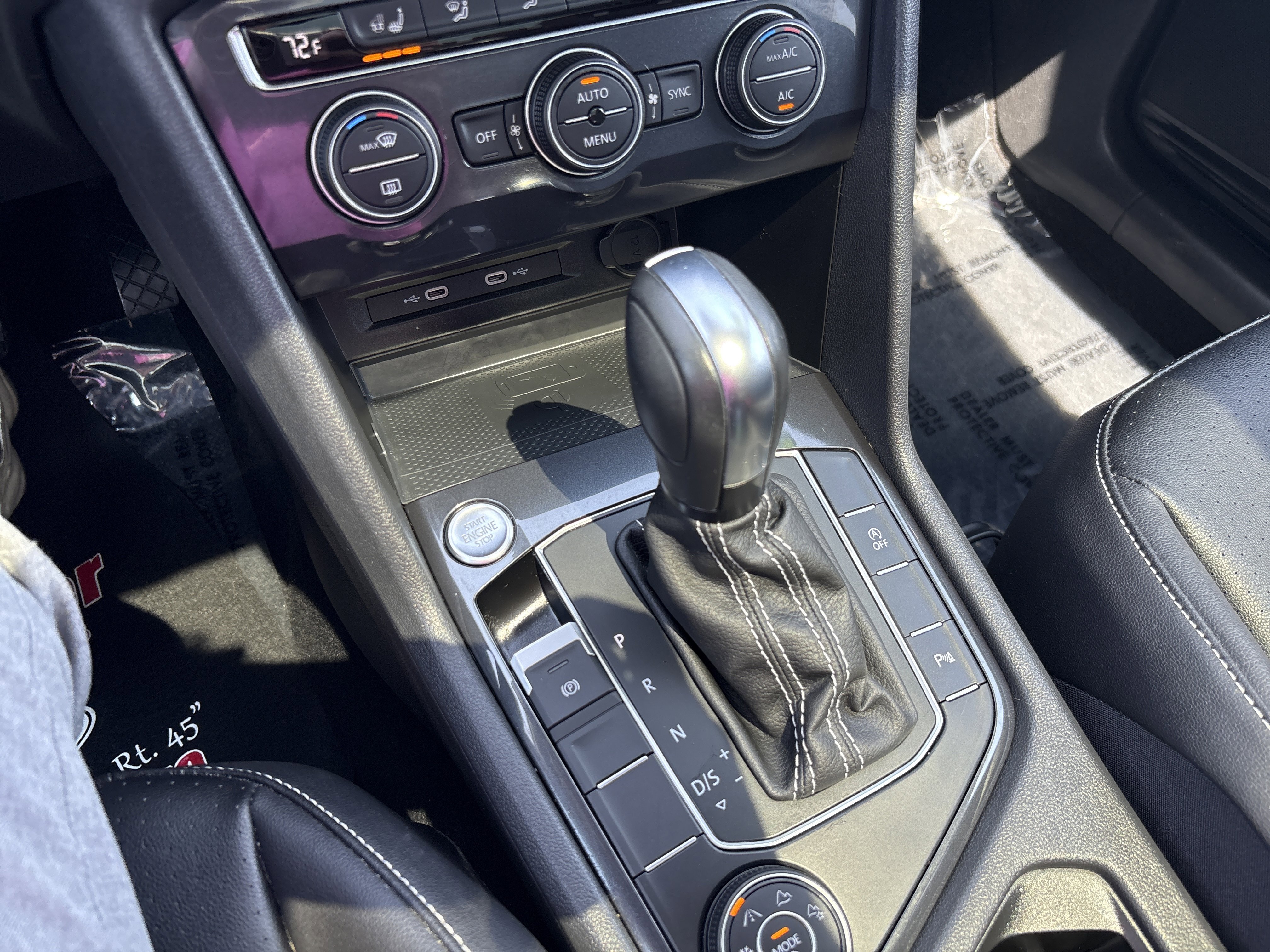 Used 2021 Volkswagen Tiguan SEL w/ 3rd Row Seat Package AWD/4WD image 32