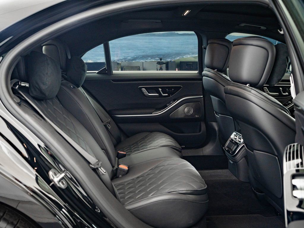 Certified 2024 Mercedes-Benz S 580 4MATIC Sedan image 43