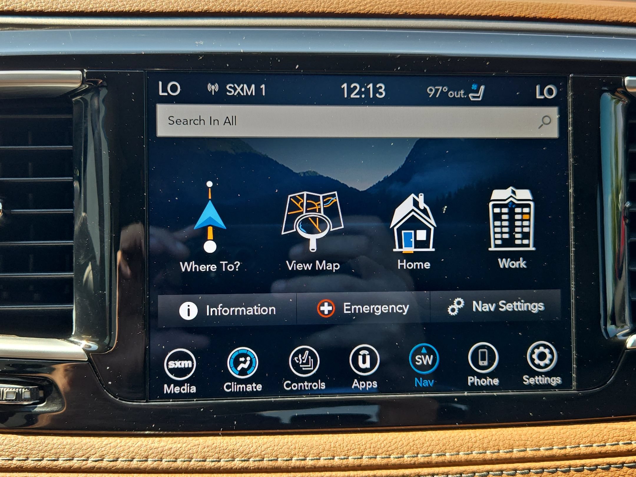 Used 2019 Chrysler Pacifica Limited w/ Advanced Safetytec Group FWD image 31