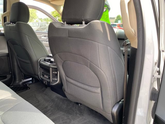 Used 2020 RAM 1500 Big Horn AWD/4WD image 34