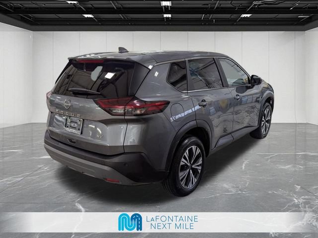 Used 2023 Nissan Rogue SV image 5