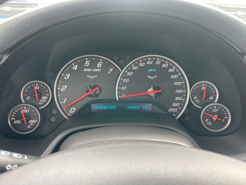 Used 2010 Chevrolet Corvette Grand Sport image 9