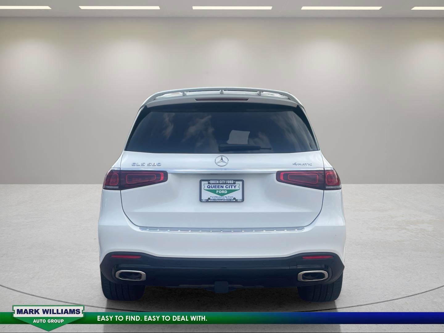 Used 2023 Mercedes-Benz GLS 580 4MATIC image 4