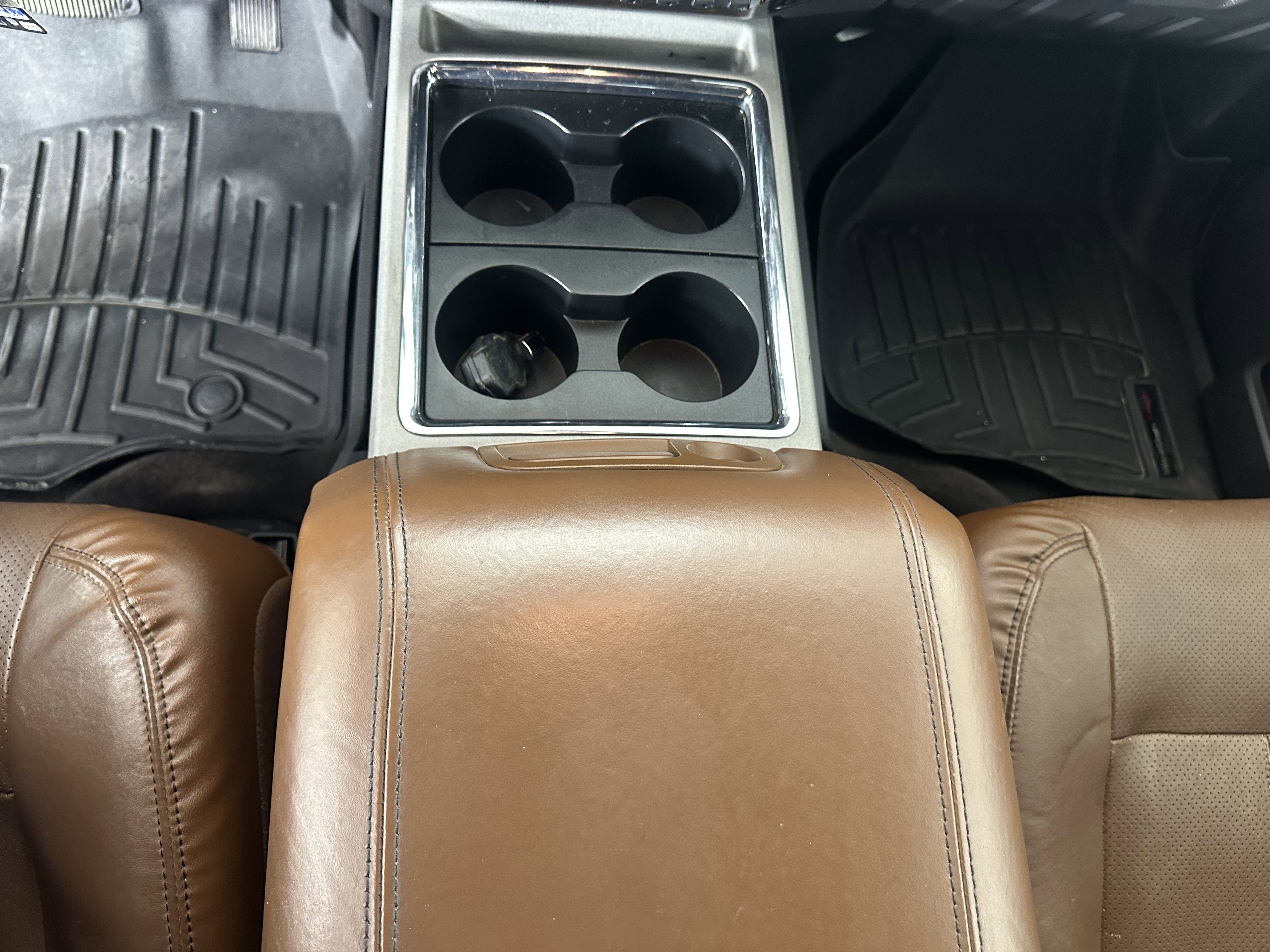 Used 2016 Ford F250 Platinum w/ FX4 Off-Road Package AWD/4WD image 19