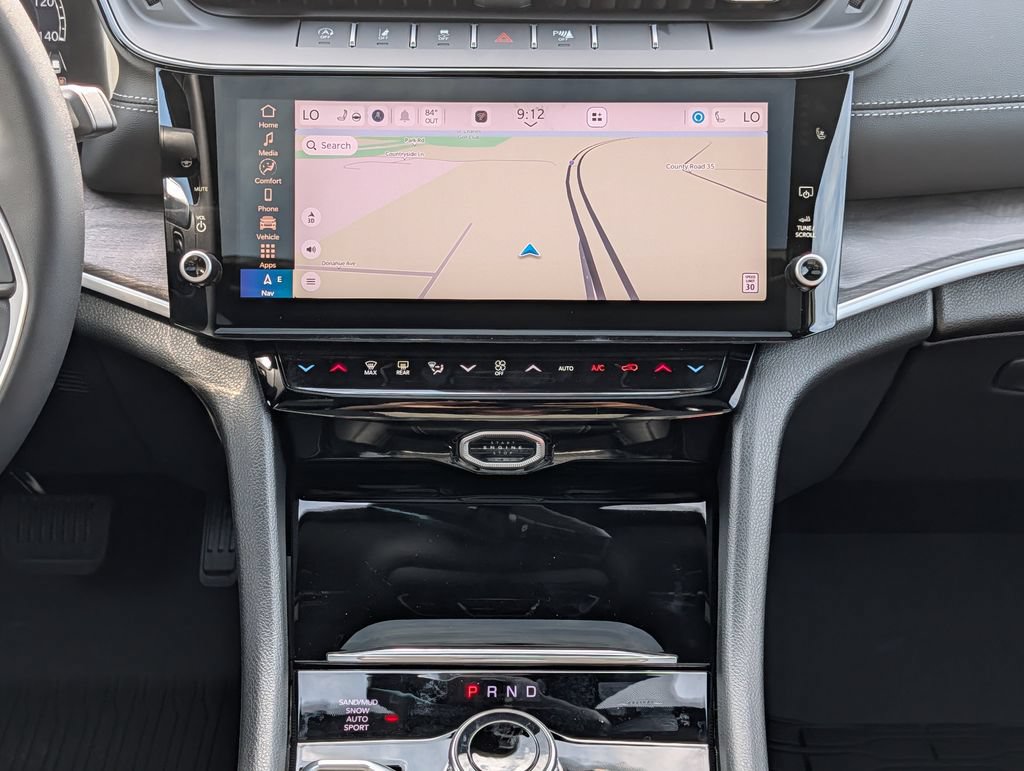 New 2026 Jeep Grand Cherokee L Limited AWD/4WD image 9