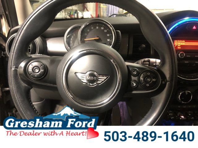 Used 2016 MINI Cooper 4-Door Hardtop image 15