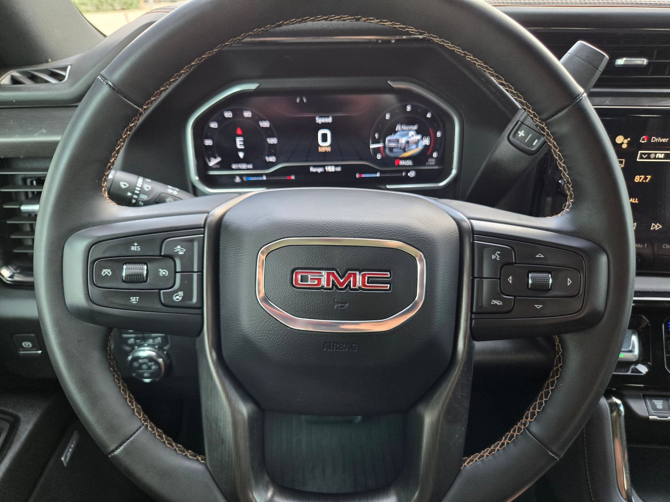Certified 2024 GMC Sierra 2500 AT4 w/ Technology Package AWD/4WD image 11