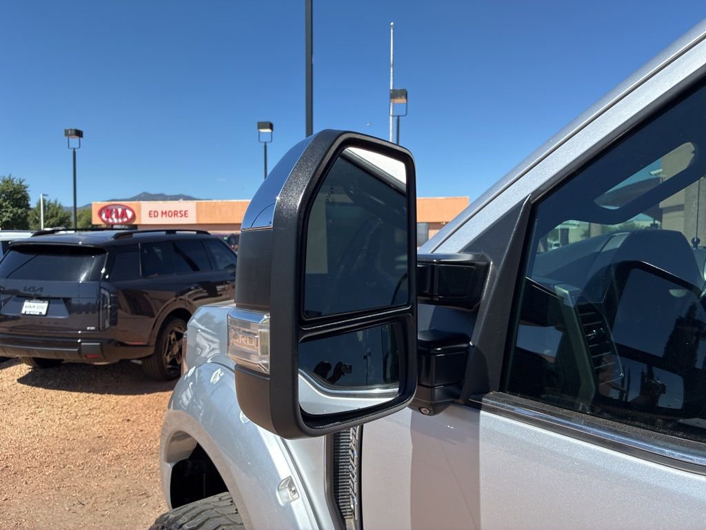 Used 2019 Ford F250 Platinum w/ Platinum Ultimate Package AWD/4WD image 24