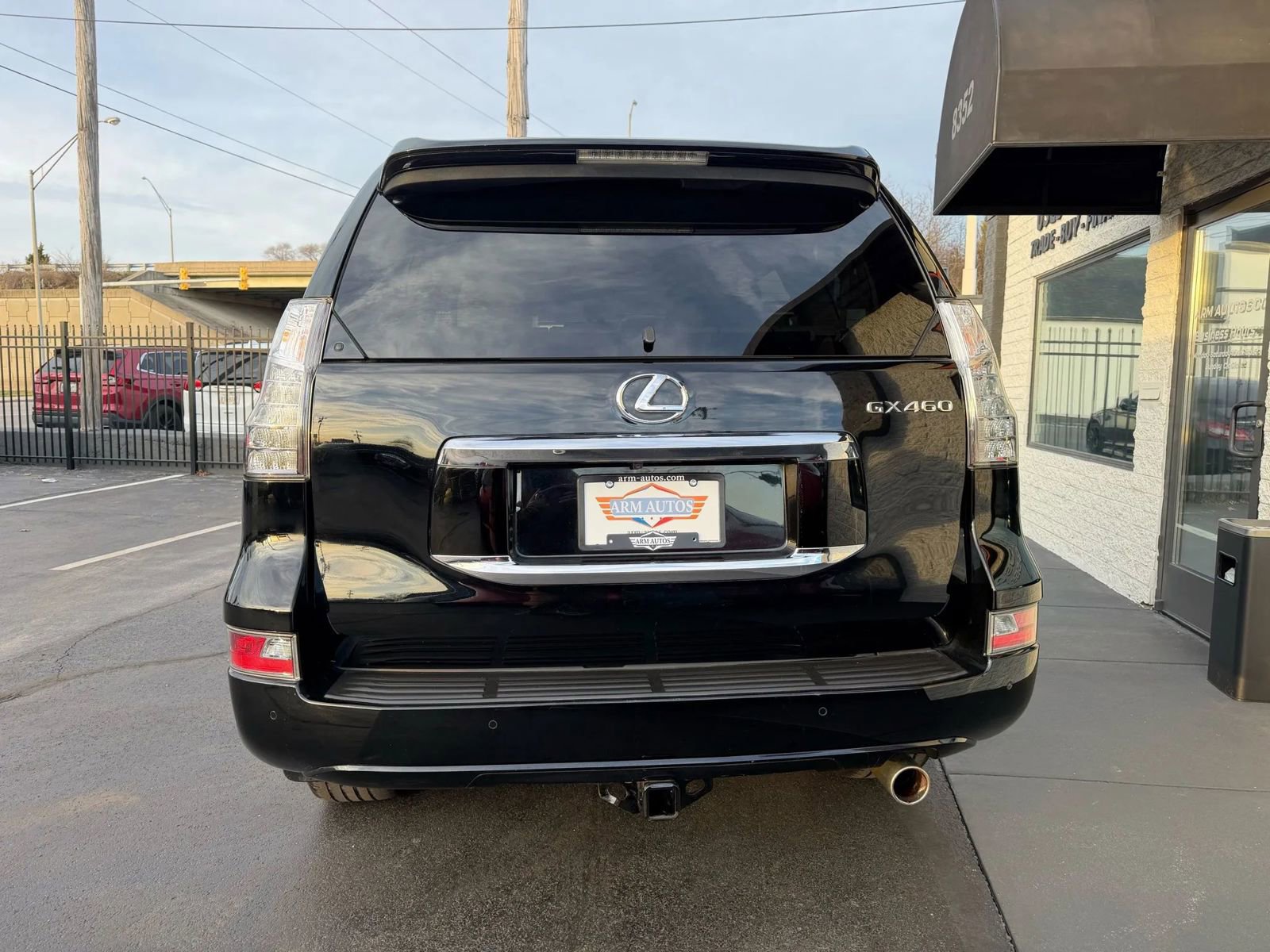 Used 2018 Lexus GX 460 Premium w/ Premium Package image 8