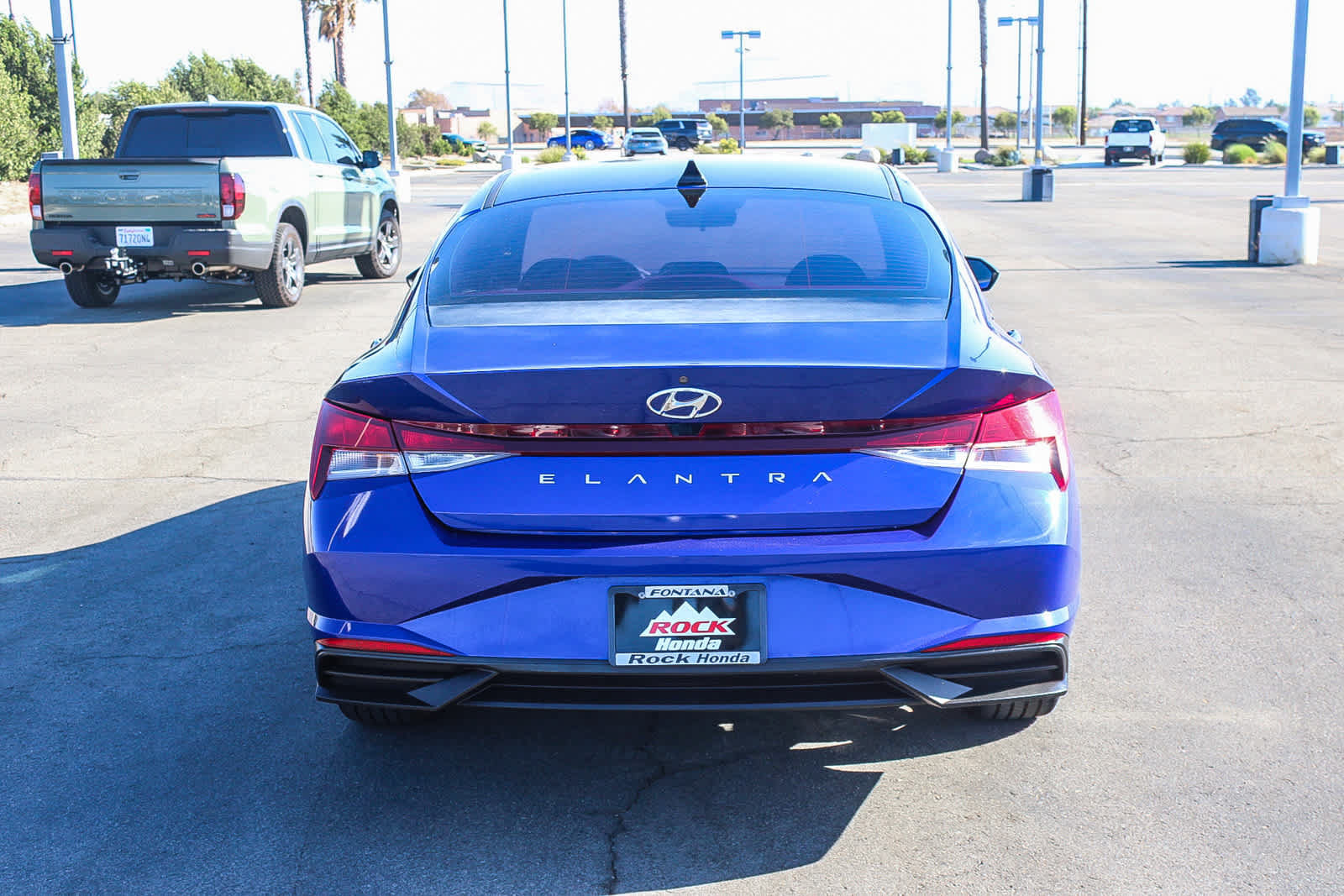 Used 2023 Hyundai Elantra SEL w/ Convenience Package FWD image 7