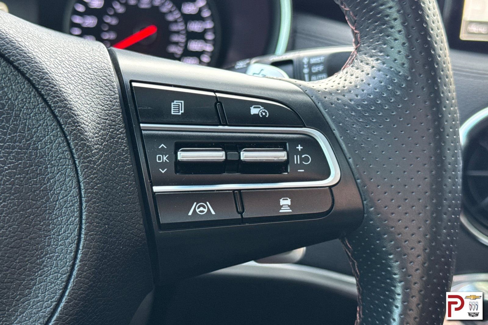 Used 2023 Kia Stinger GT-Line w/ Sun & Sound Package image 29