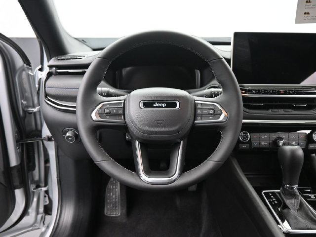 New 2025 Jeep Compass Limited w/ Driver Assist Group I AWD/4WD image 25