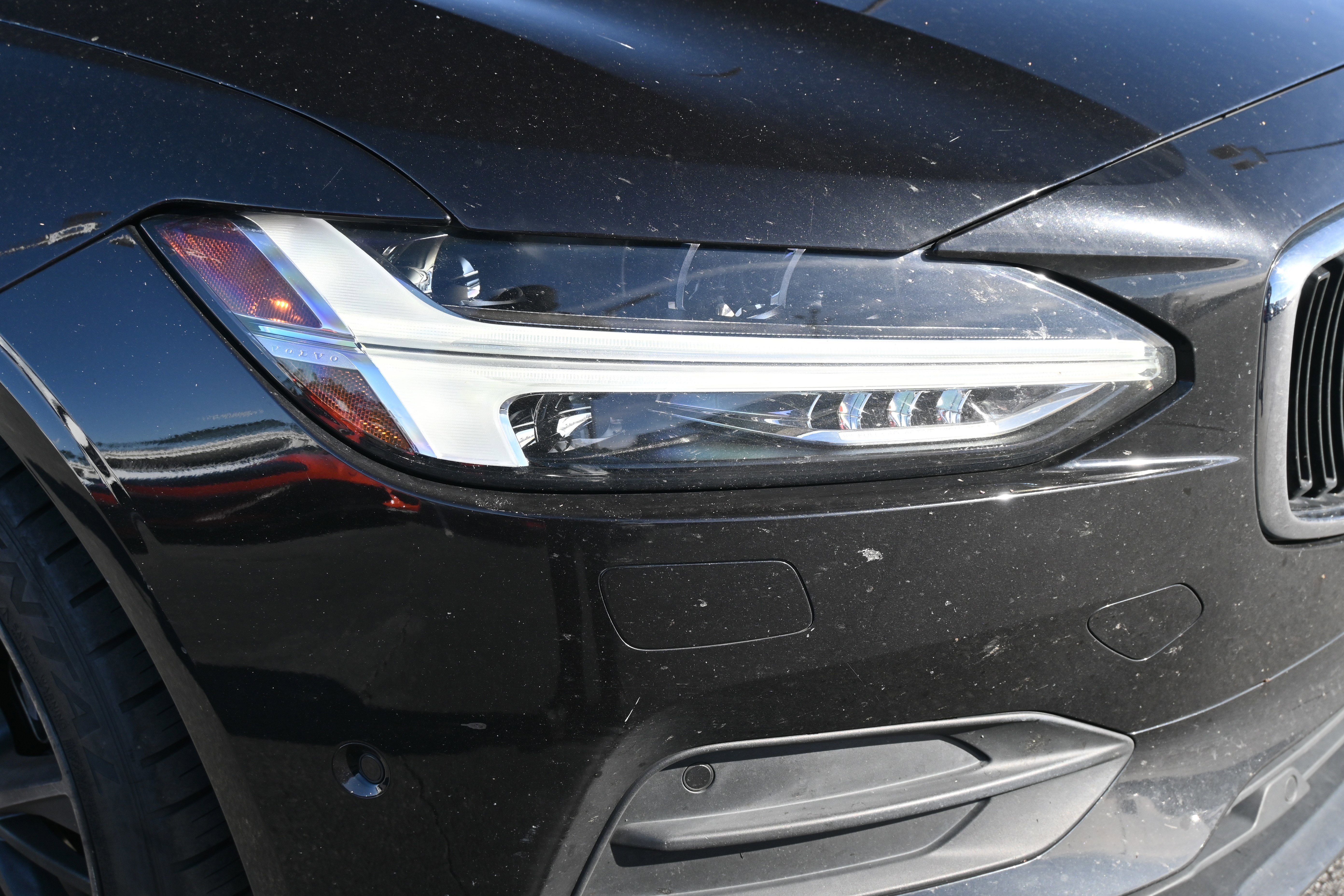 Used 2018 Volvo S90 T6 Momentum w/ Convenience Package image 12