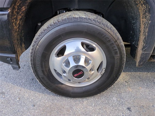 Used 2022 GMC Sierra 3500 Denali w/ Denali Ultimate Package image 10