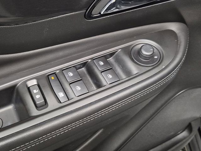 Used 2022 Buick Encore Preferred w/ Safety Package image 17