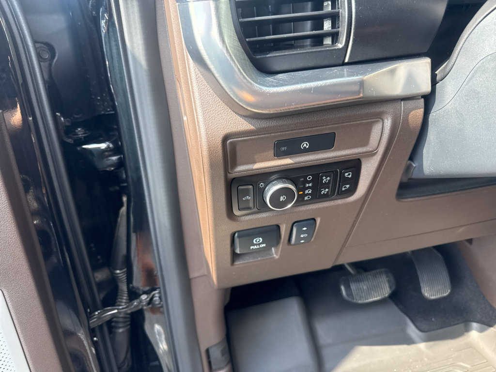 Used 2025 Ford F150 King Ranch w/ FX4 Off-Road Package AWD/4WD image 27