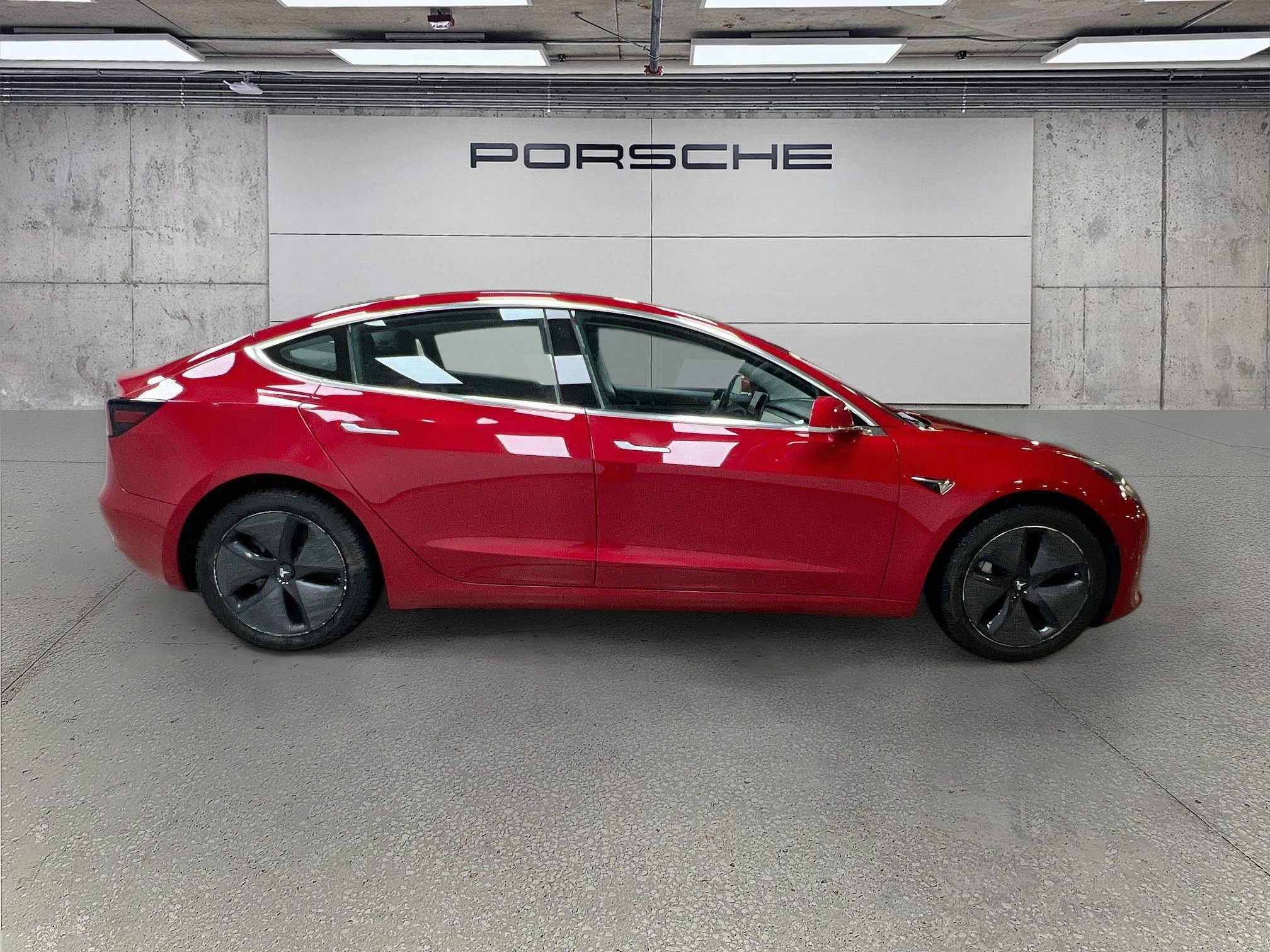 Used 2018 Tesla Model 3 Long Range AWD/4WD image 8