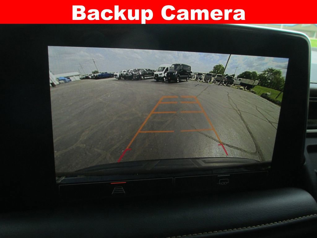 Used 2023 GMC Yukon AT4 w/ LPO, Floor Liner Package AWD/4WD image 17