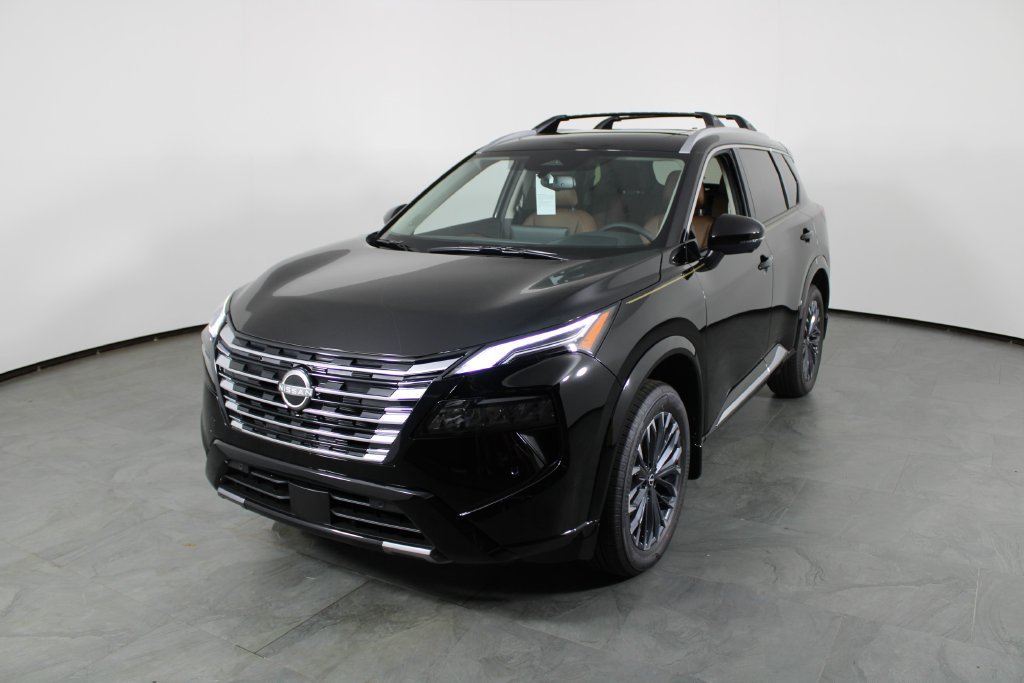 New 2026 Nissan Rogue Platinum AWD/4WD image 2
