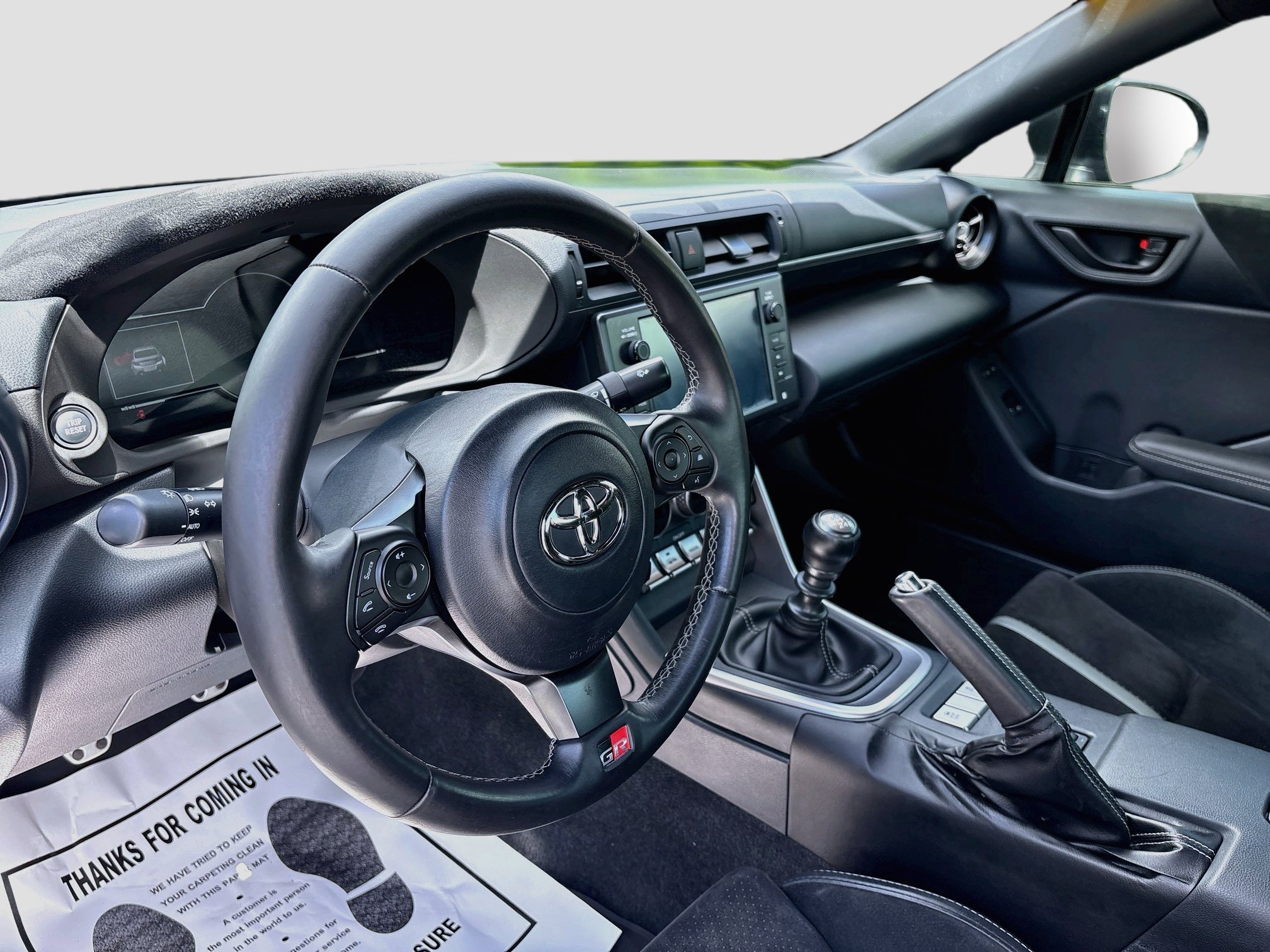 Used 2024 Toyota GR86 Premium RWD image 4