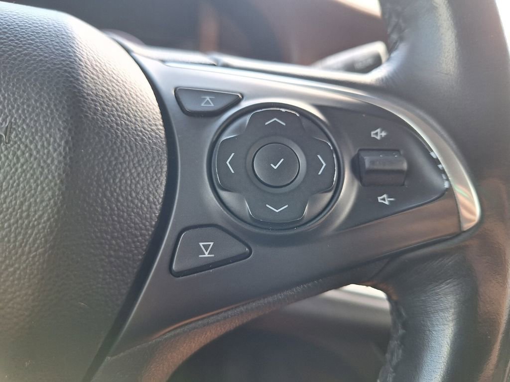 Used 2018 Buick Enclave Avenir w/ Avenir Technology Package image 14