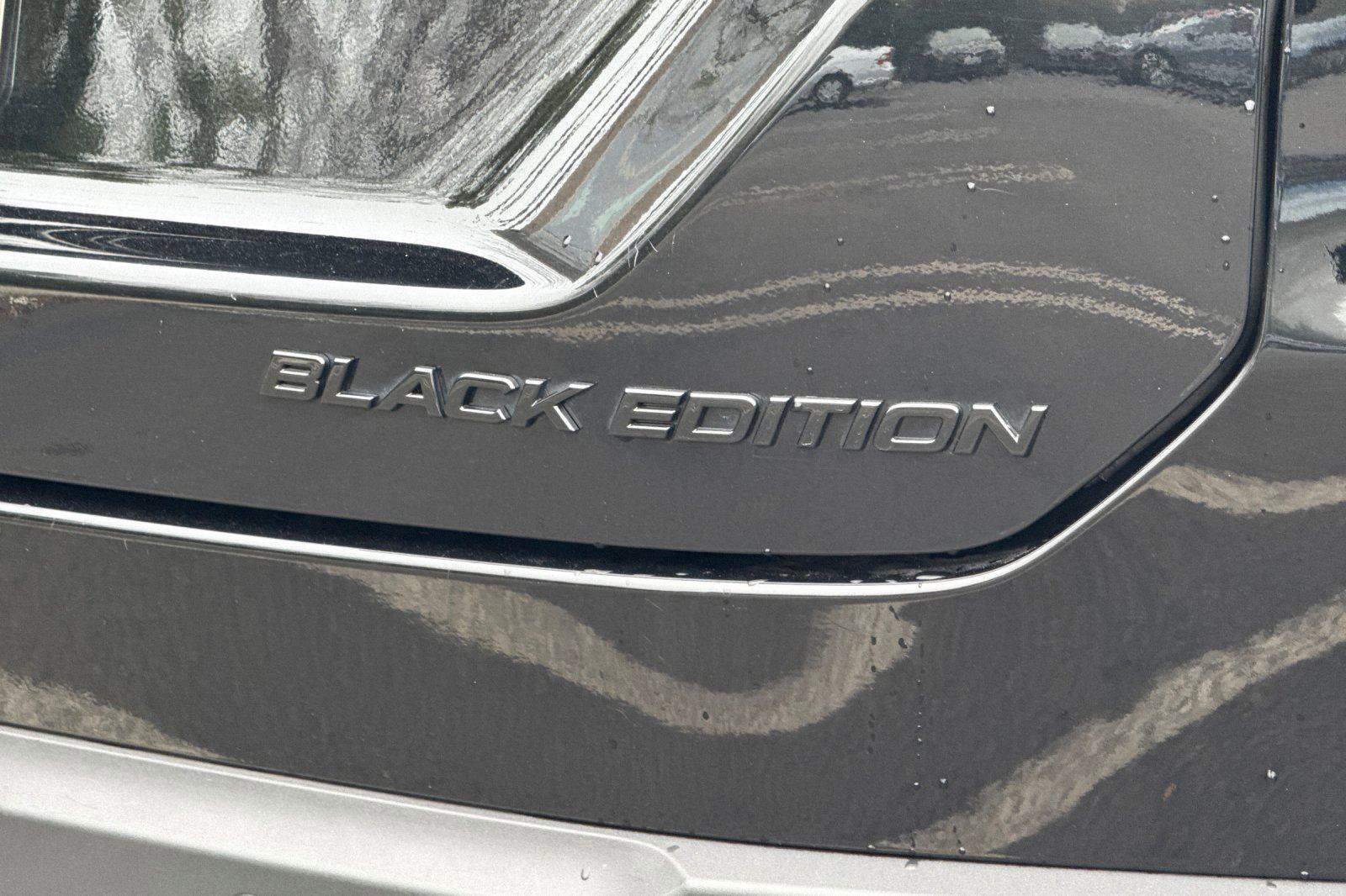 Certified 2025 Honda Pilot Black Edition image 29