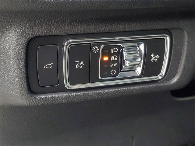 Certified 2023 Lincoln Corsair AWD w/ Equipment Group 101A image 15