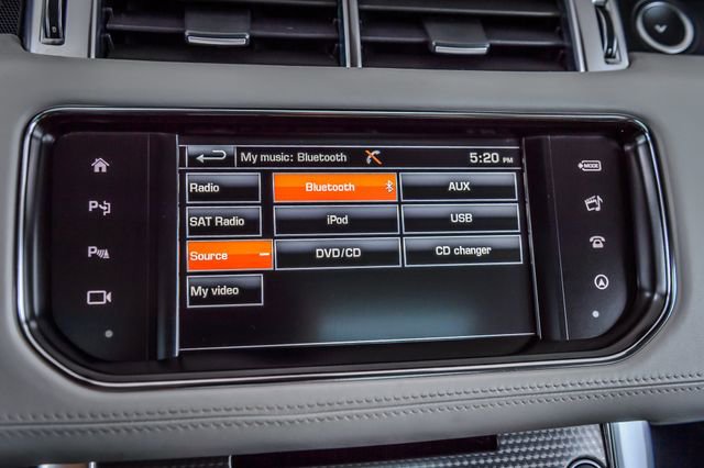 Used 2016 Land Rover Range Rover Sport SVR image 24