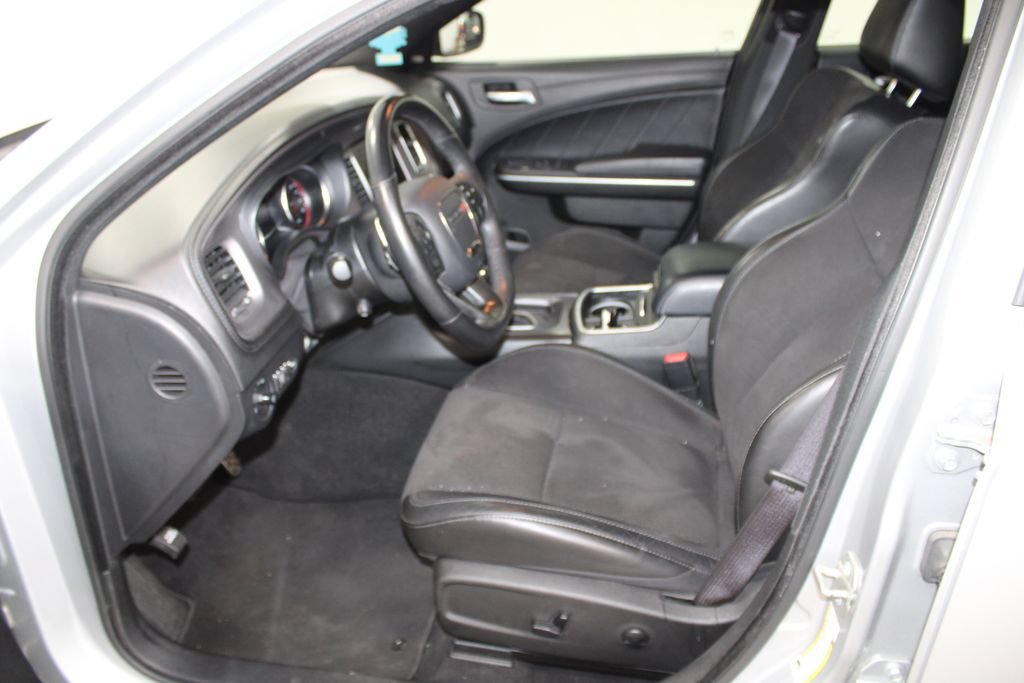 Used 2023 Dodge Charger Scat Pack w/ Dynamics Package RWD image 16