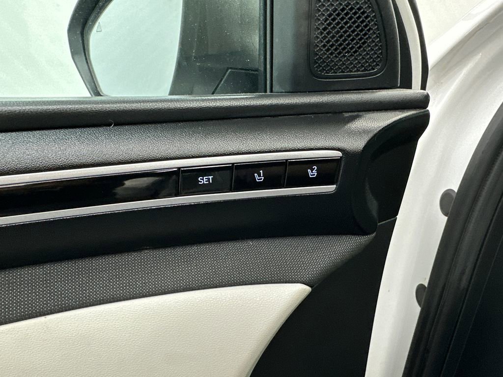 Used 2023 Hyundai Tucson Limited w/ Cargo Package FWD image 12