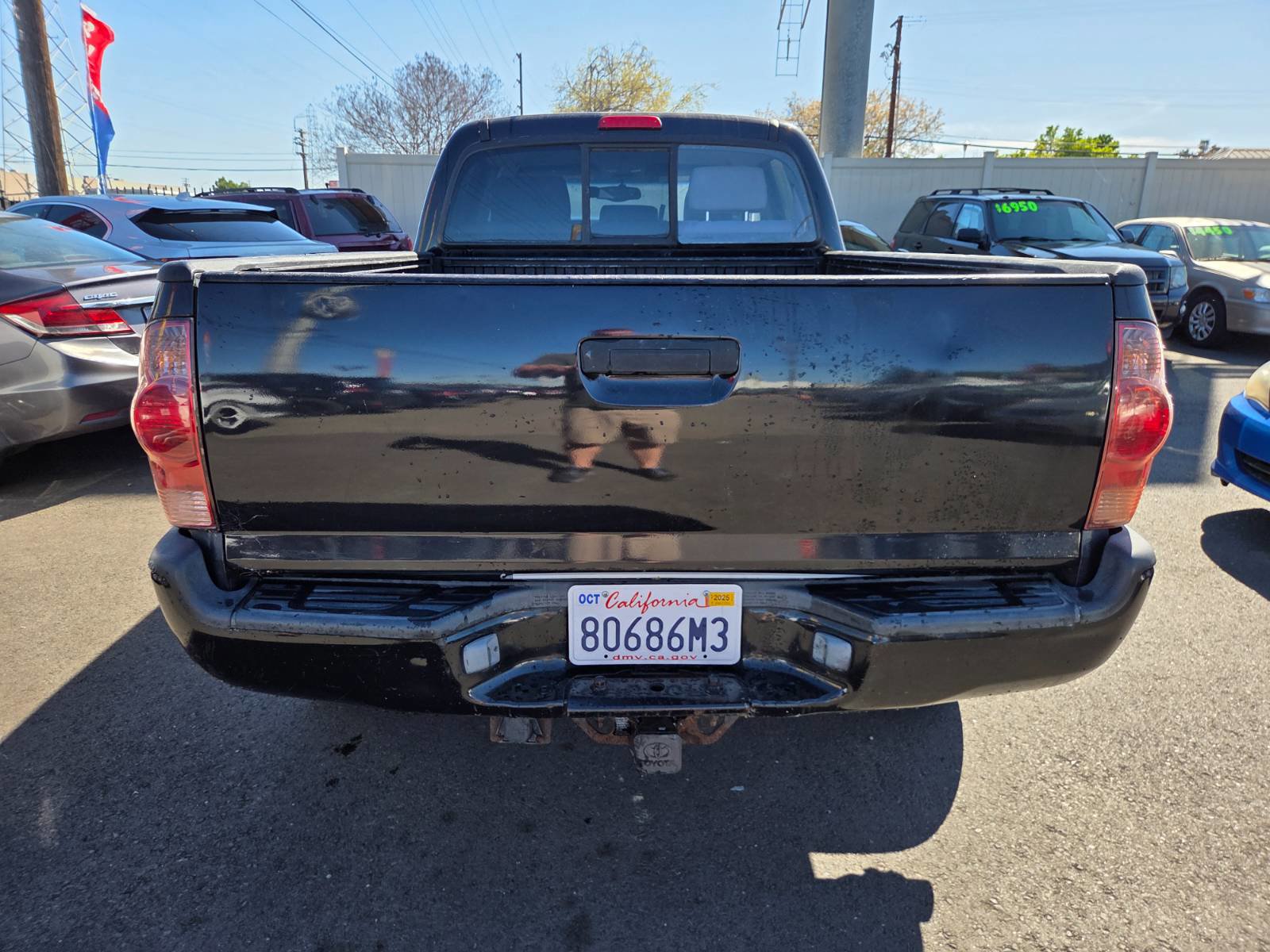 Used 2005 Toyota Tacoma PreRunner image 3