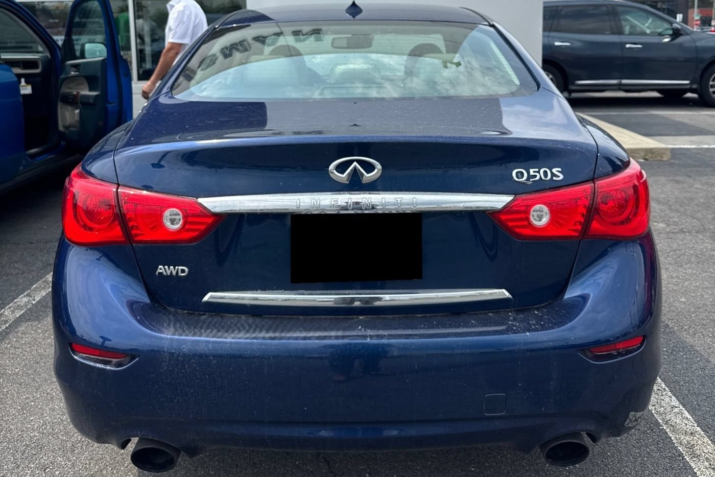 Used 2017 INFINITI Q50 Sport AWD/4WD image 3