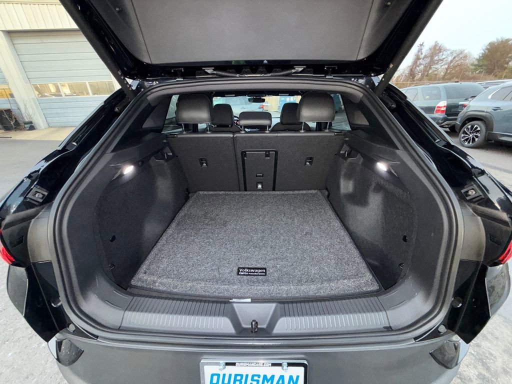 Used 2024 Volkswagen ID.4 Pro S image 21