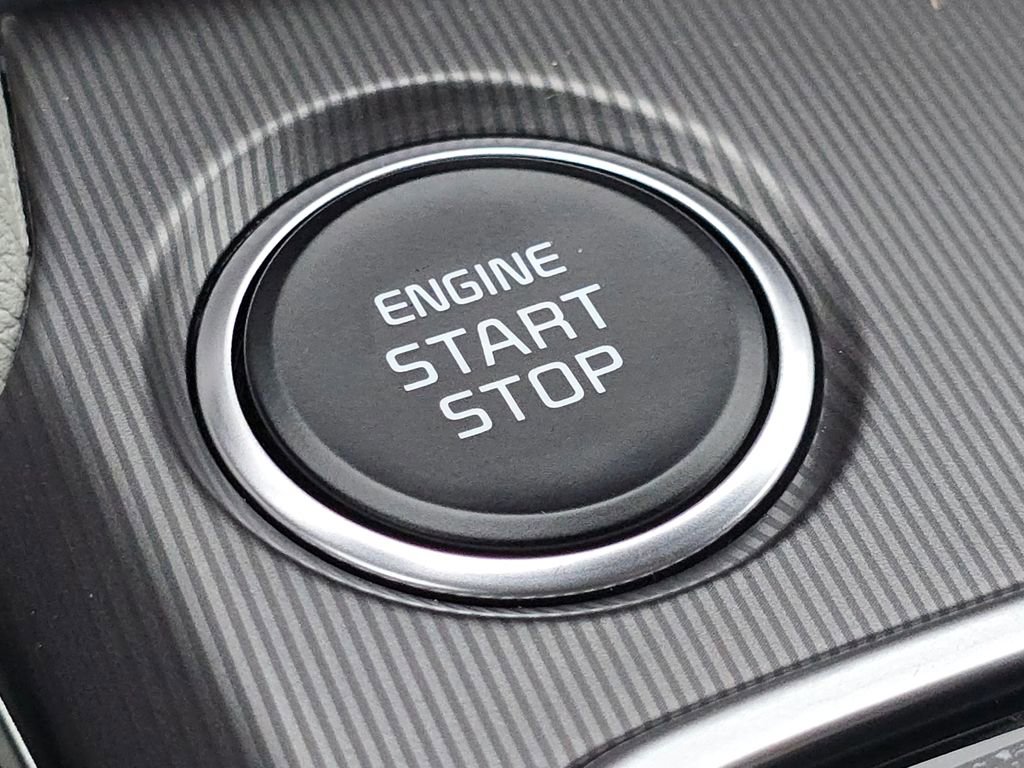 New 2026 Kia Sportage EX image 31