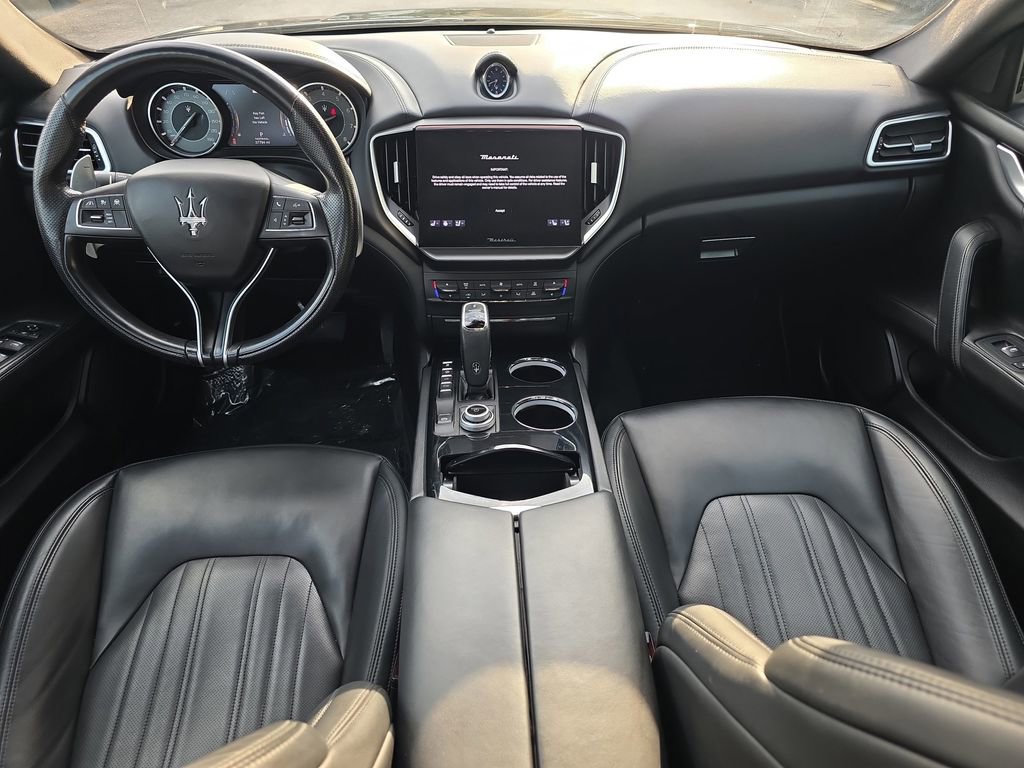Used 2022 Maserati Ghibli Modena Q4 AWD/4WD image 18