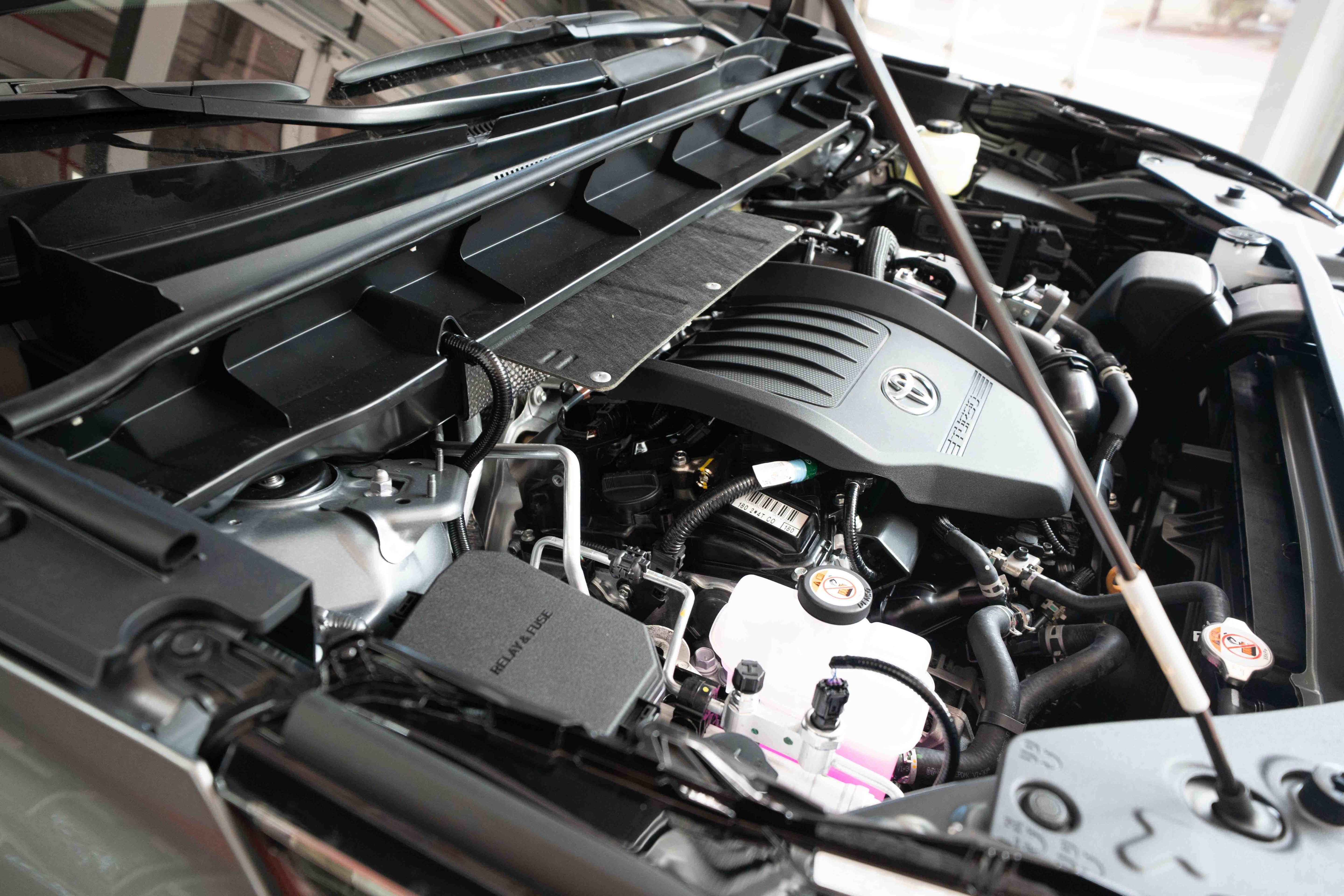 New 2026 Toyota Highlander Platinum image 33