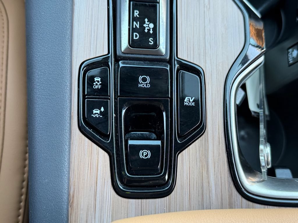 Used 2023 Lexus RX 350h w/ Accessory Package (2T) AWD/4WD image 30